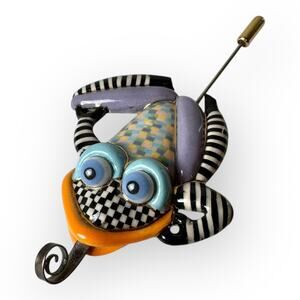 Rare Cynthia Chuang Frog Brooch